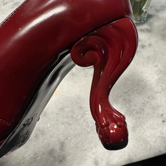 John Fluevog Women's Deep Red Heels - Picture 2 of 8